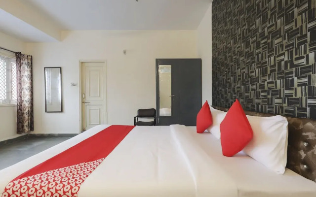 Oyo 41740 Karnawat Guest House