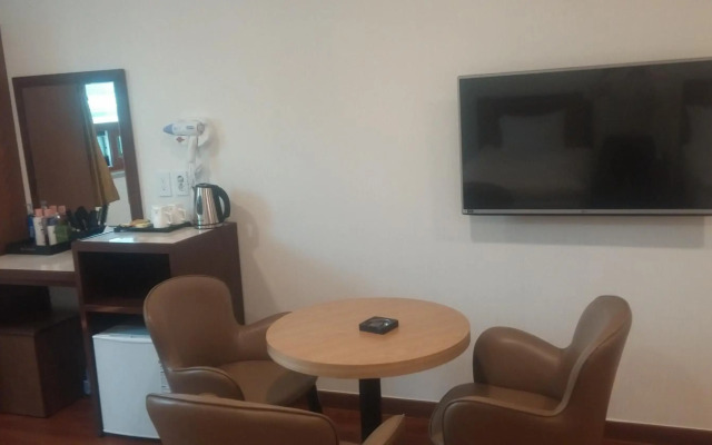 Youngbin Hotel