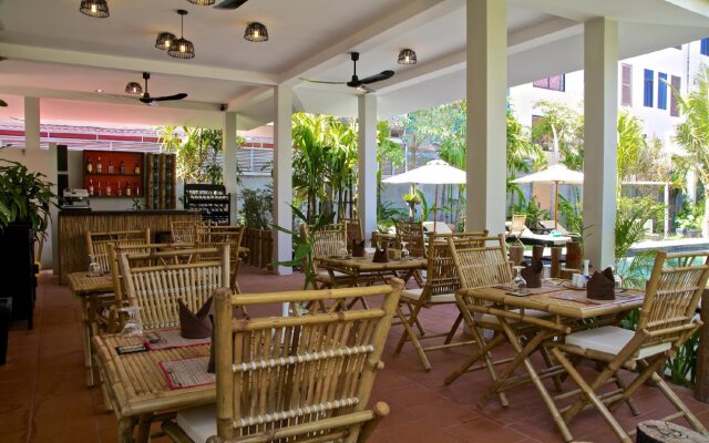 Damnak Rusey Hotel
