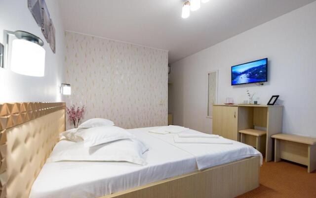 SaloS Beach Resort