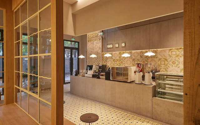 Timeless Boutique House