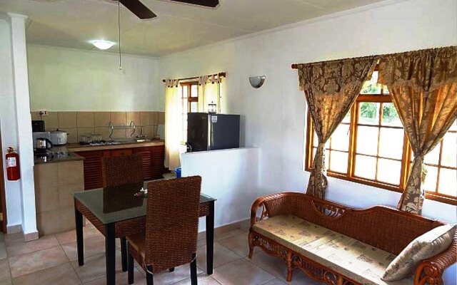Le surmer self catering chalets