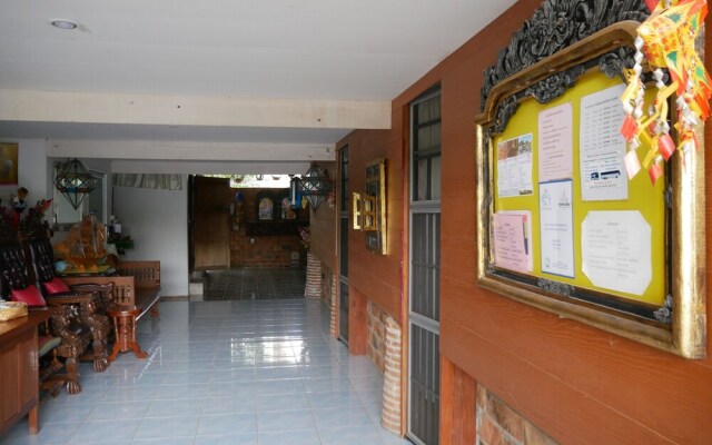 Chalong Homestay