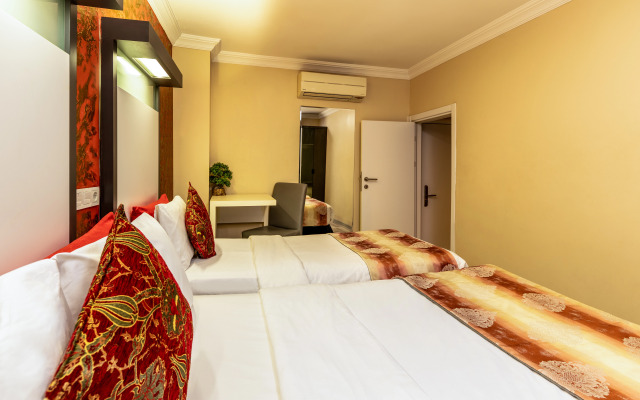 The Legend Platine Suite