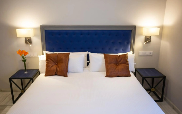 Plazuela del Carbón Suites