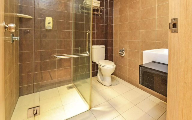 Townhouse Oak Melaka Near Dataran Pahlawan Formerly Ideals Hotel