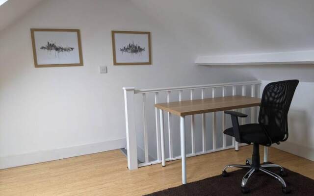 Host Stay Herbert Road