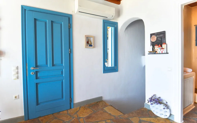 Sea View Villa Near Kalo Livadi
