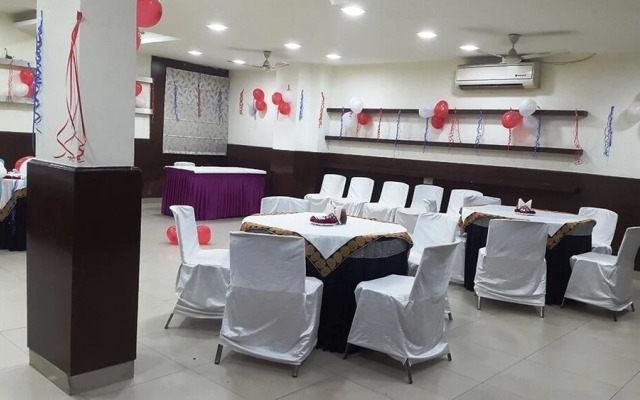 Hotel Mandakini Plaza