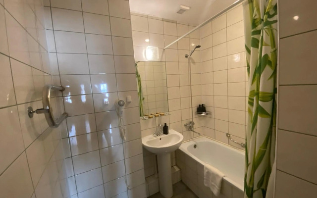 Viktorija Hotel