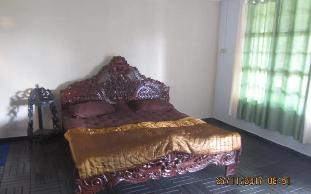 Sona Villa The Lake Chalet