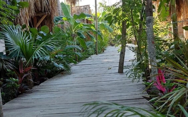 Uman Glamping & Cenote Tulum