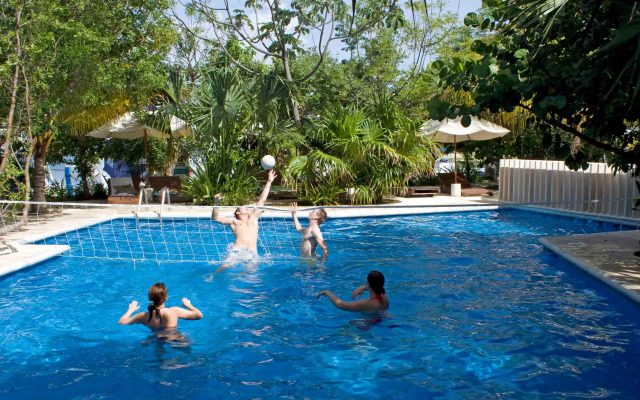 Hotel Sotavento & Yacht Club