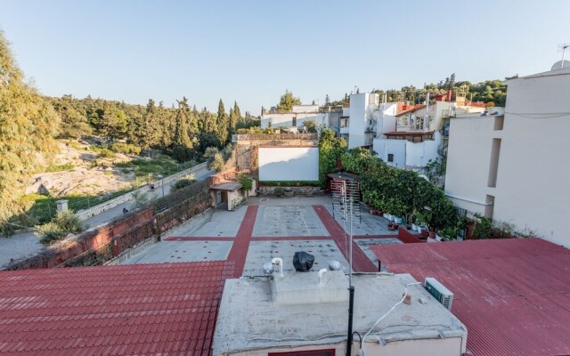 GK Acropolis