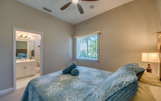 Villa Lake Finisterre - Roelens Vacations