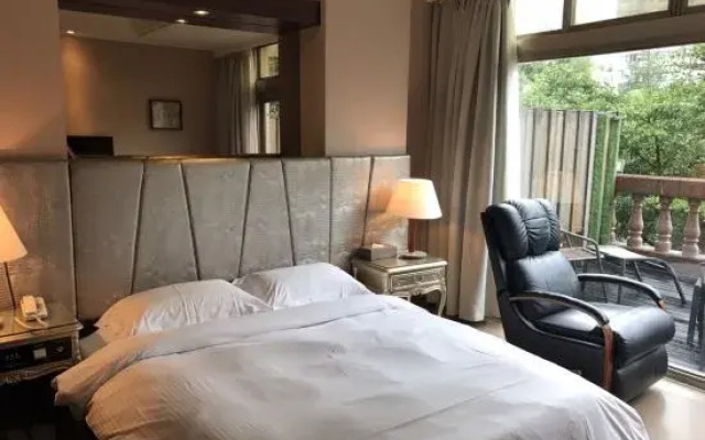 Jia Bin Ge Hotspring Resort Hotel
