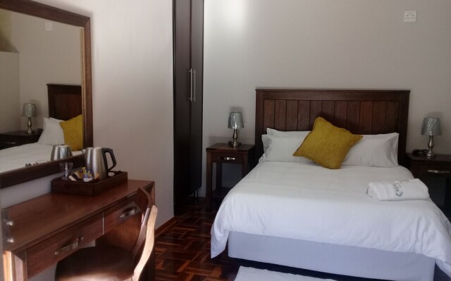 Kenzo Guest House