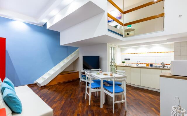 Mezzanine Studio in Mergellina by Wonderful Italy