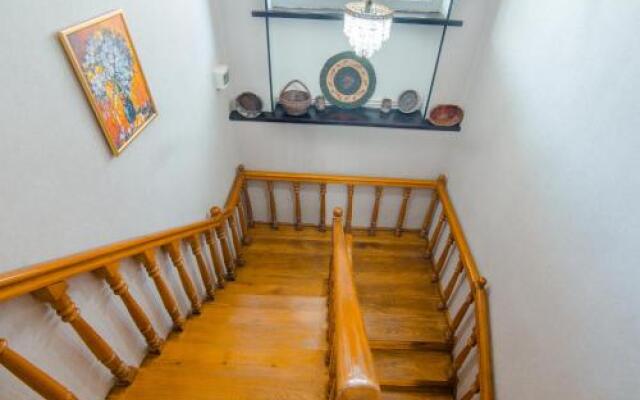 Guest House Family