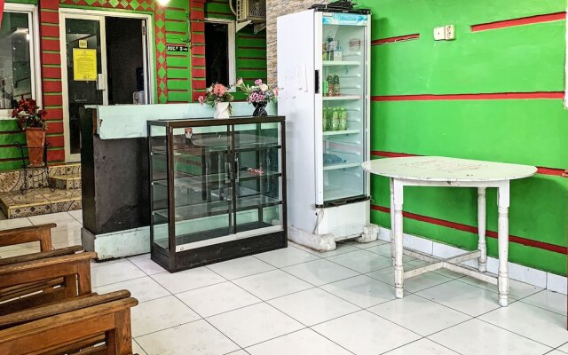 Hotel O Surya HotelNearTaman Anggrek Pkk Watansoppeng