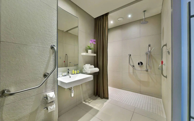 Cape Town Marriott  Crystal Towers