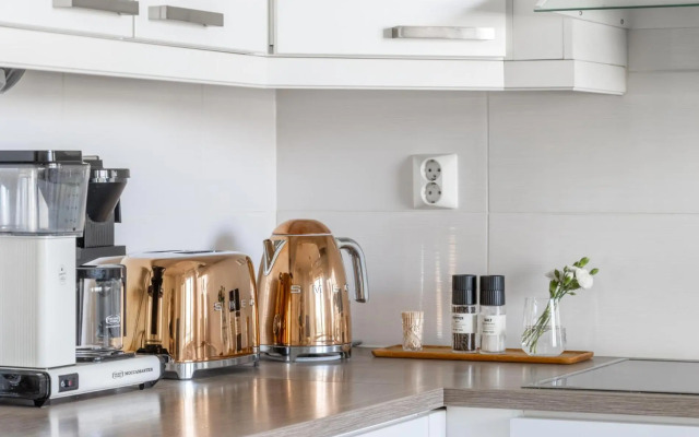 Modern apartment with sauna and free parking