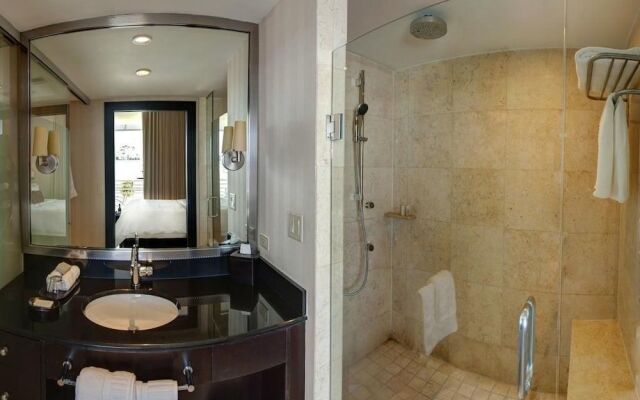 Apartment At De Soleil Hotel On Ocean Drive