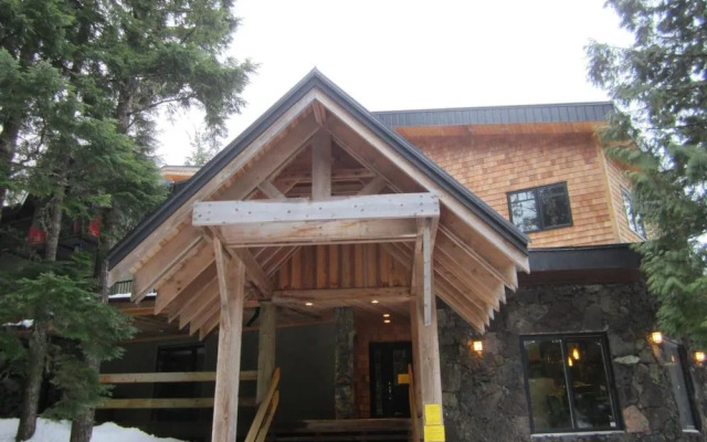 The Lodge At Skeena Landing