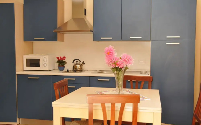Beautiful Apartment in Idro With Pool
