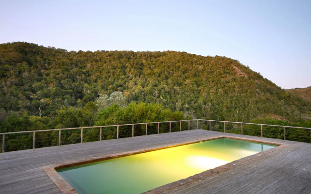 Shangri-La Manor - Adults Only