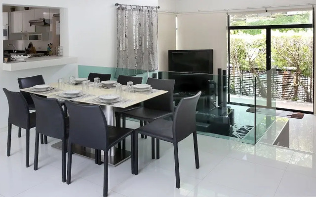 Villa Kamala Regent 4 Bedrooms