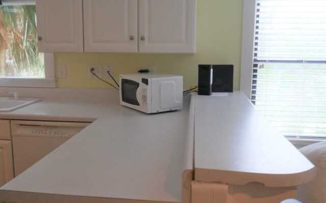 Plum Crazy Down - 3 Br Townhouse