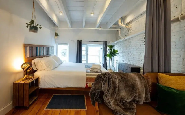 Stunning Old Montreal Penthouse