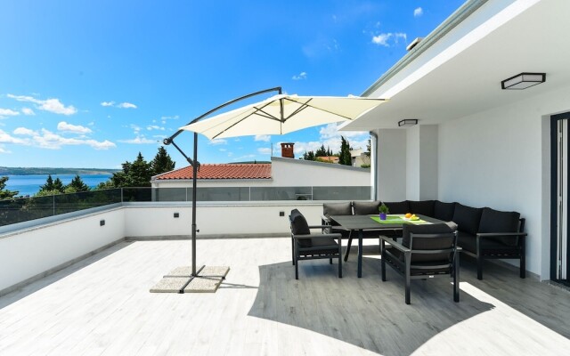New 2020 Villa Futura With Magnificant Seaview