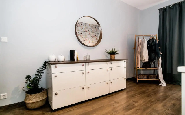 B12 new & modern seafront apartment