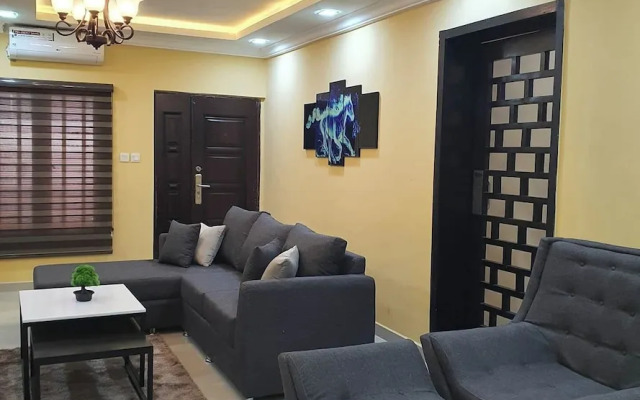 Luxury Sutes And Apartment By Emia Haven