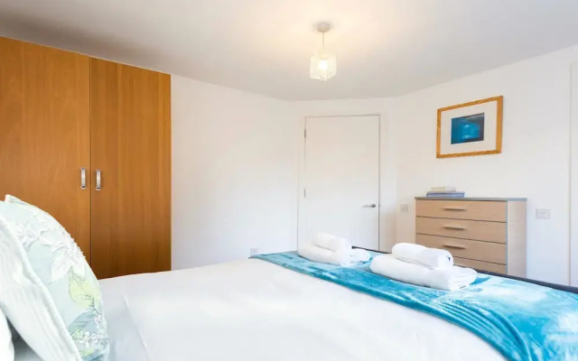 Platinum Apartments in Southwark 9992