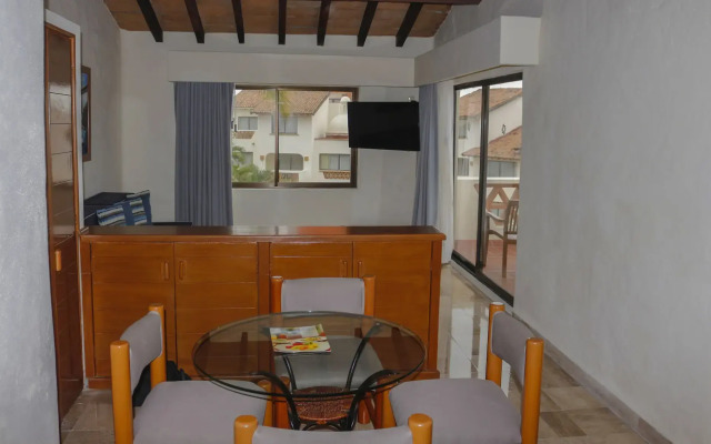 Plaza Pelicanos Grand Beach Resort - All Inclusive