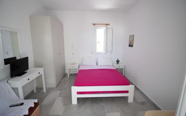 Kiki's Dream Refurbished Apartment With a Bacony and sea Views