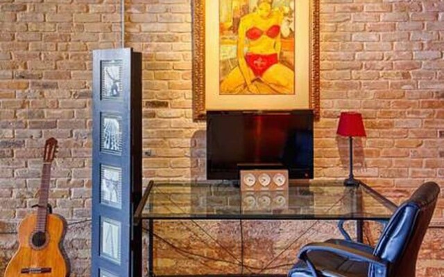 Downtown Loft by 6th St. Prime Sxsw!