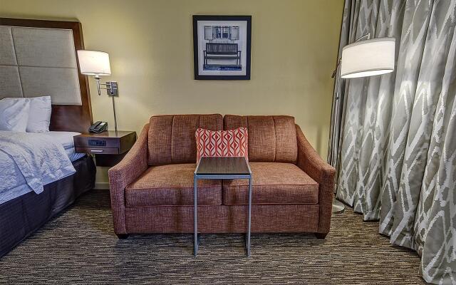 Hampton Inn & Suites Concord/Charlotte