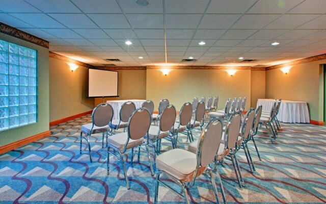 DoubleTree by Hilton West Kelowna