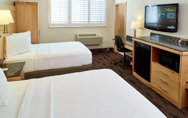 LivINN Hotel St. Paul – I-94 – East 3M Area