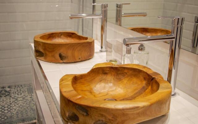 New! Amazing Luxurious Apartment In Madrid Center