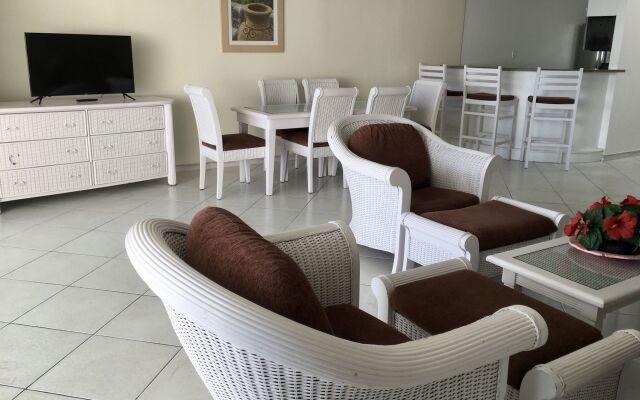Sapphire Beach Club Resort
