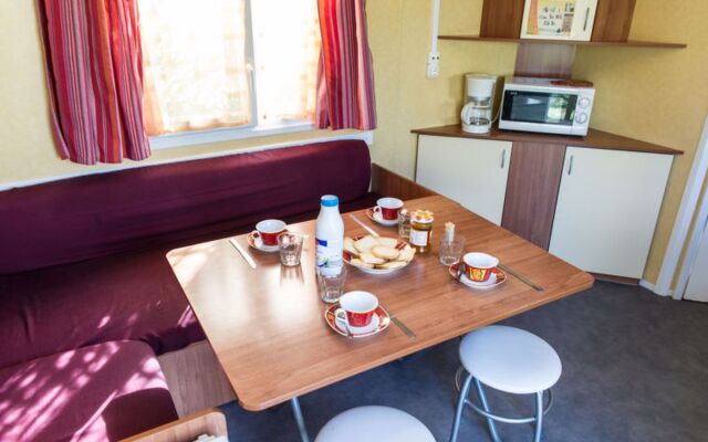 Camping La Plage (AGL270)