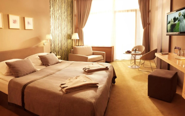 Spik Alpine Wellness Resort