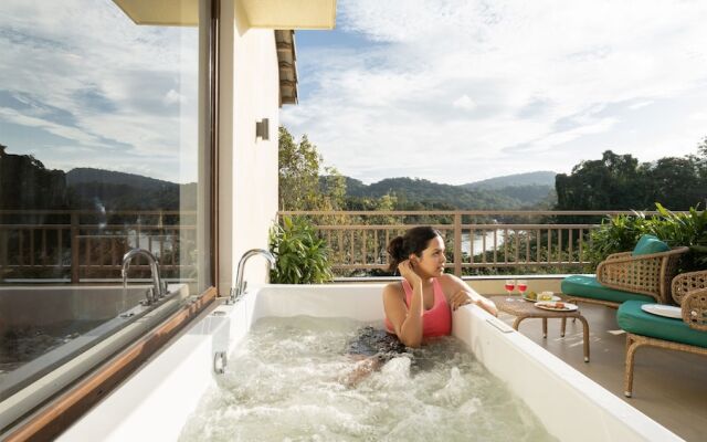 Whistling Woodzs Resort