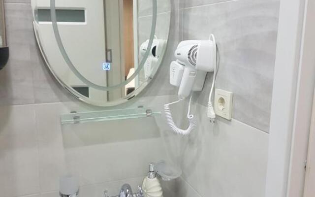 Orbi Sea Towers Apartment Grigol