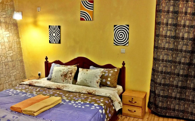 Yambi Guesthouse